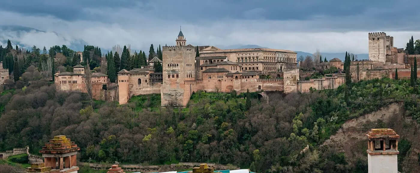 ¿Qué día es gratis visitar la Alhambra?