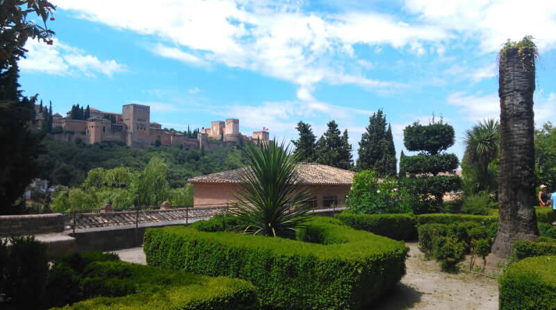 Granada verde: descubre los parques y jardines más bellos de la ciudad