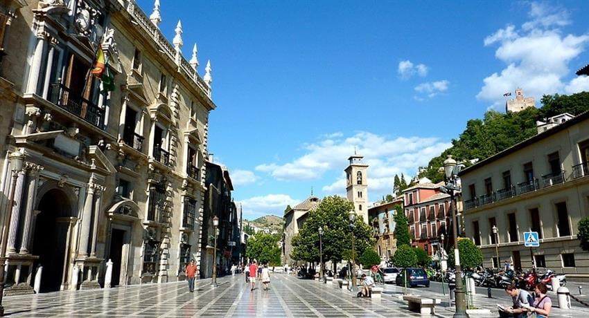 Descubre los mejores lugares turísticos de la provincia de Granada