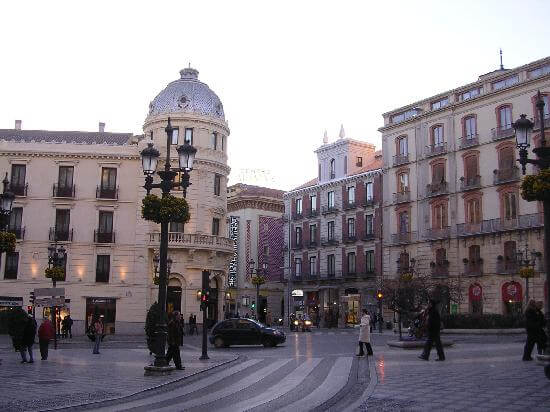 Puerta Real de Granada - Guía turística completa