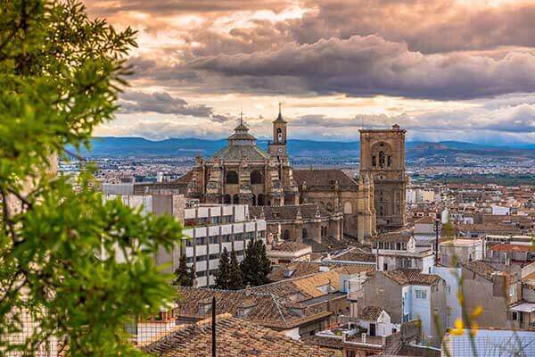 Las 10 curiosidades sobre Granada que no sabías