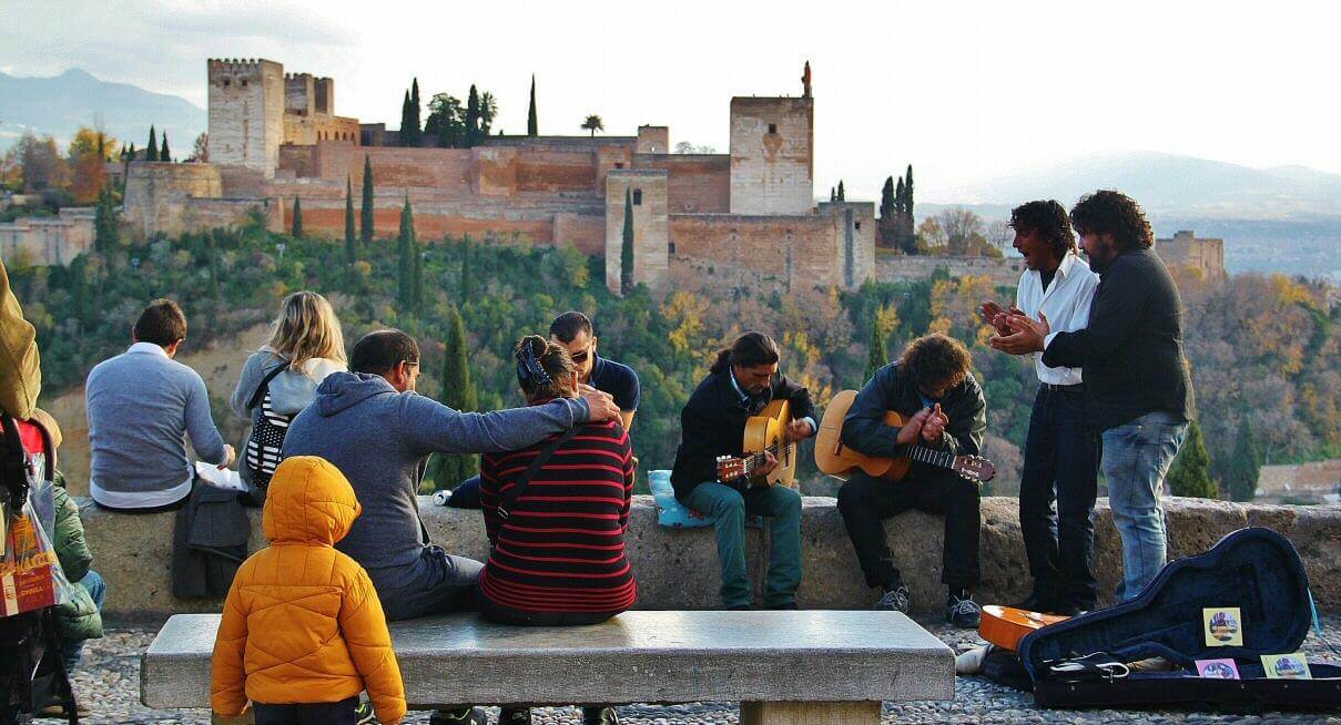 Consigue tus entradas para la Alhambra de Granada - Compra en línea