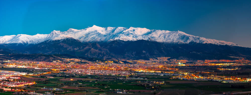 Es-Granada-la-Ciudad-Más-Maravillosa-de-España-Descubre-por-Qué-Debes-Visitarla