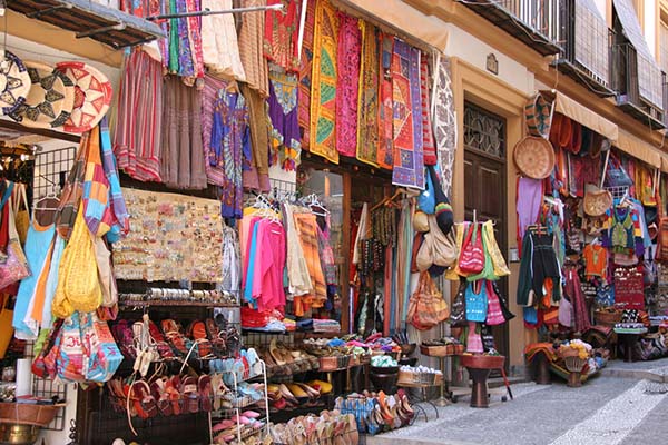 Descubre todo sobre el mercado de Granada: historia, productos y consejos de compra