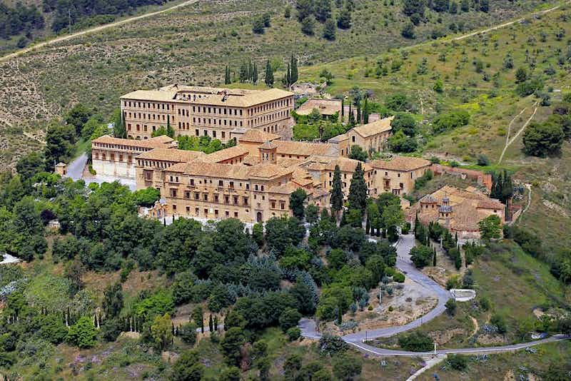 Abadía del Sacromonte: Historia, ubicación y curiosidades de este emblemático lugar